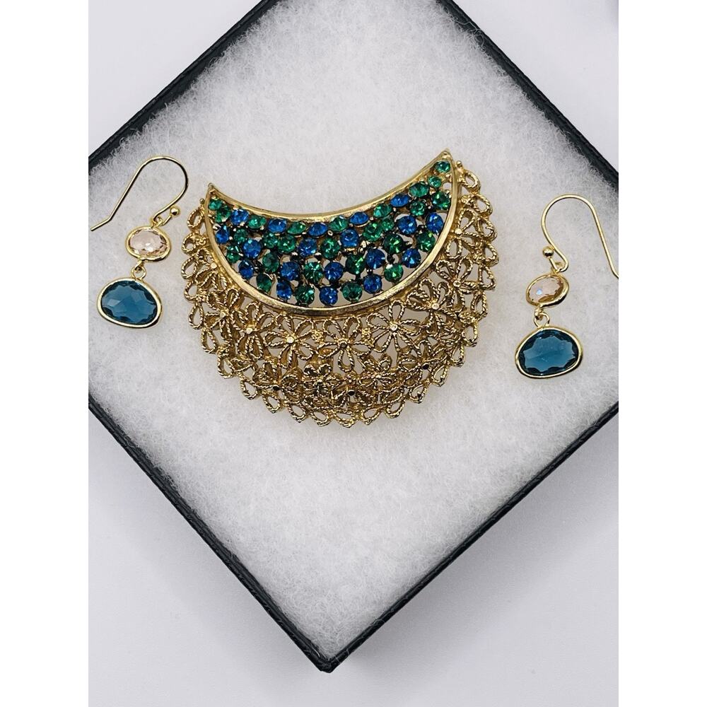 KARU ARKE Rhinestone Brooch Coastal Core W/Matching Earrings Blue Green Gold Set